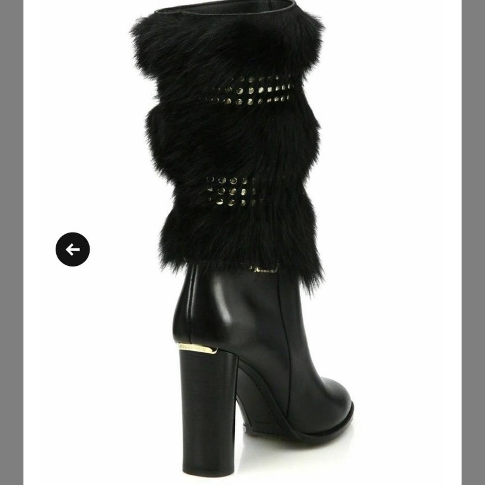 Burberry fur and leather boots. With box!